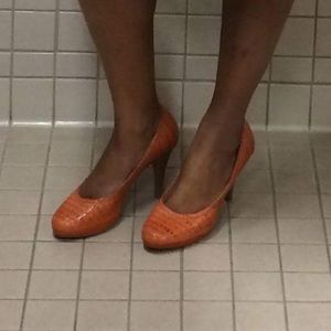 COPY - Women's Andrew Geller Orange Pumps Size 9 👠🍁🍂🍁